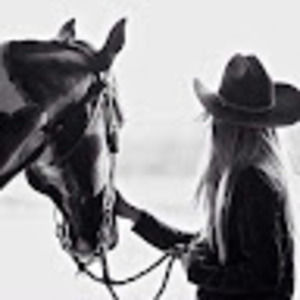 Meet your Posher, Maureen